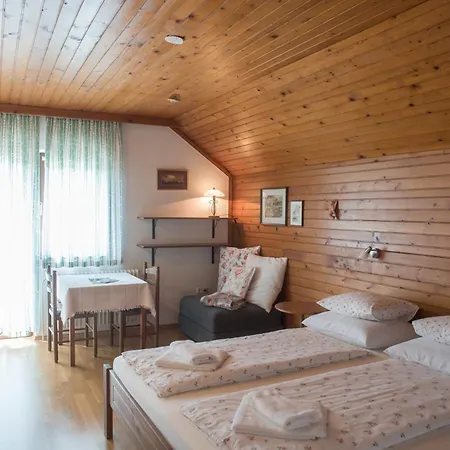 Apartma Biofit *